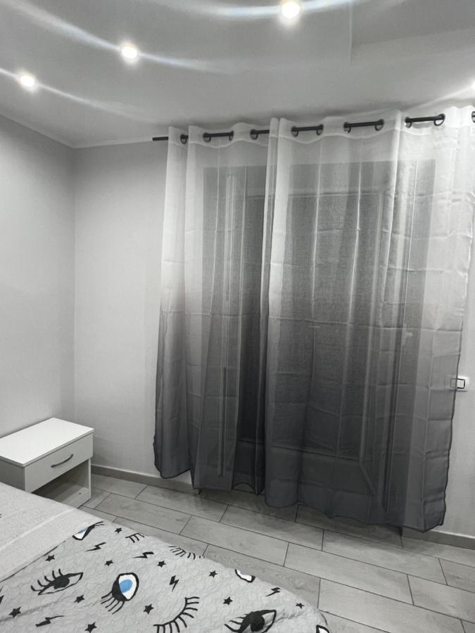 Smart'S House Deluxe Quartieri Spagnoli Neapel Exterior foto